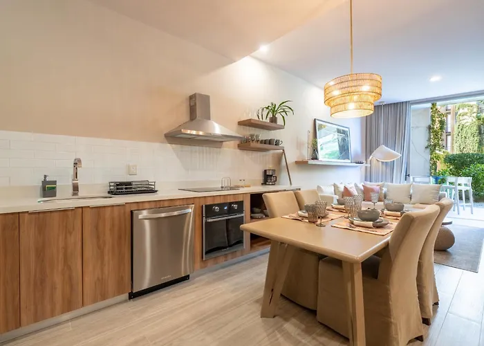 Bohari Arenas Apartment *